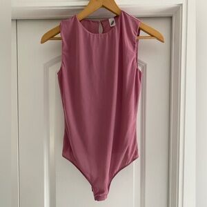 Parade Luxe Bodysuit Women’s Size Small Sleeveless Crewneck Rose Pink Purple